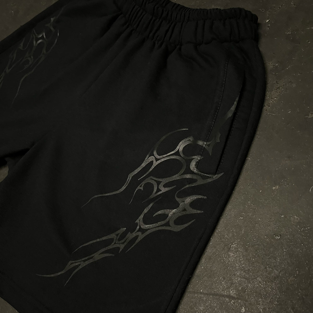 Dark Blade Short